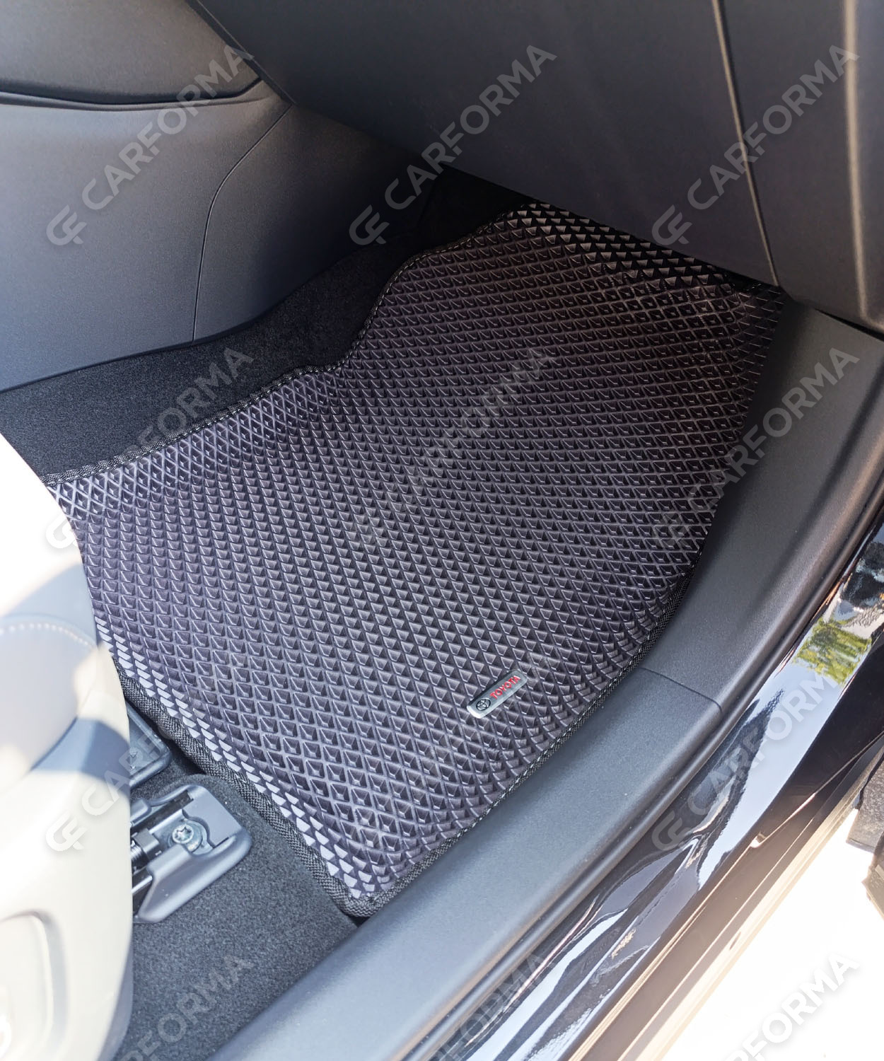 Водительские  коврики  Toyota Rav4 VI 2025&nbsp;-&nbsp;2026 в Волгограде