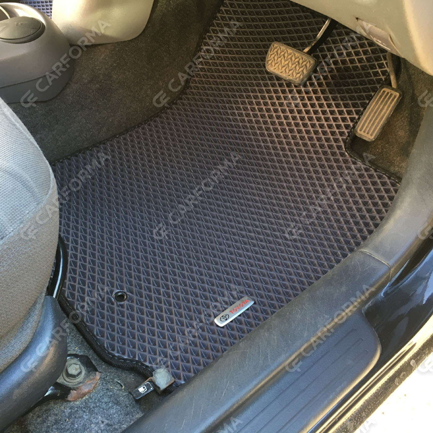 Ворсовые коврики на Toyota Vitz I 1998&nbsp;-&nbsp;2005 в Волгограде