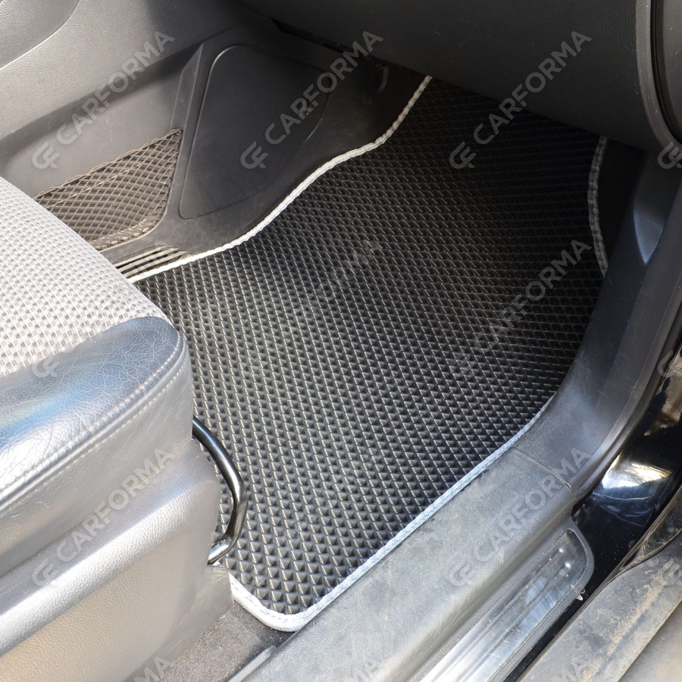 Коврики на Chevrolet Captiva 2006&nbsp;-&nbsp;2018 в Волгограде