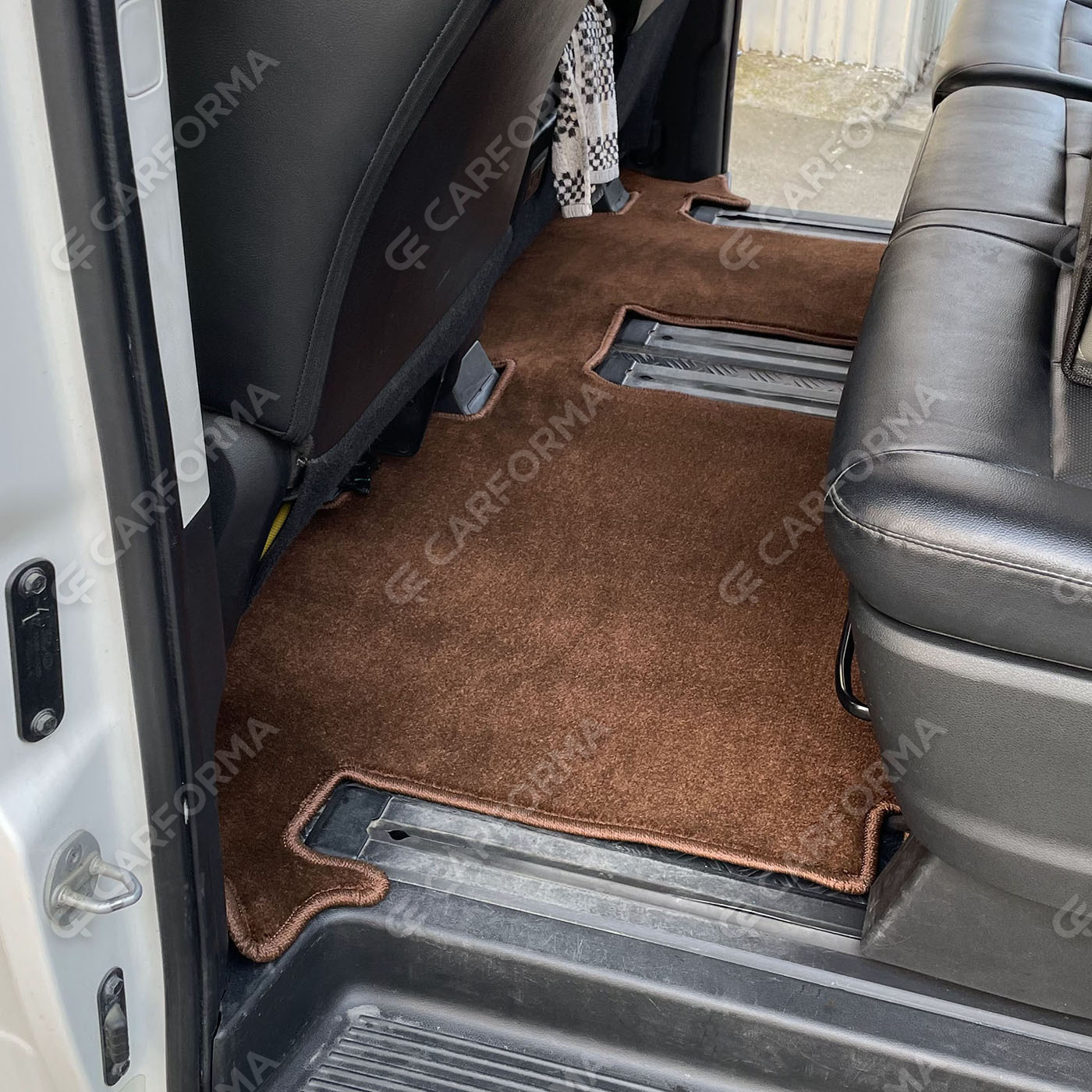 Водительские  коврики  Hyundai Staria 9 мест 2021&nbsp;-&nbsp;2026 в Волгограде