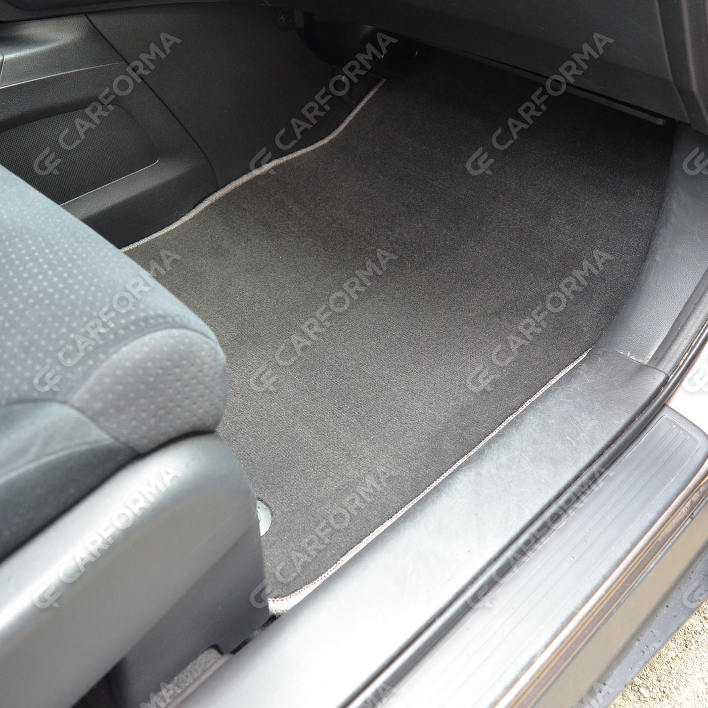 Коврики на Honda CR-V IV 2012&nbsp;-&nbsp;2018 в Волгограде