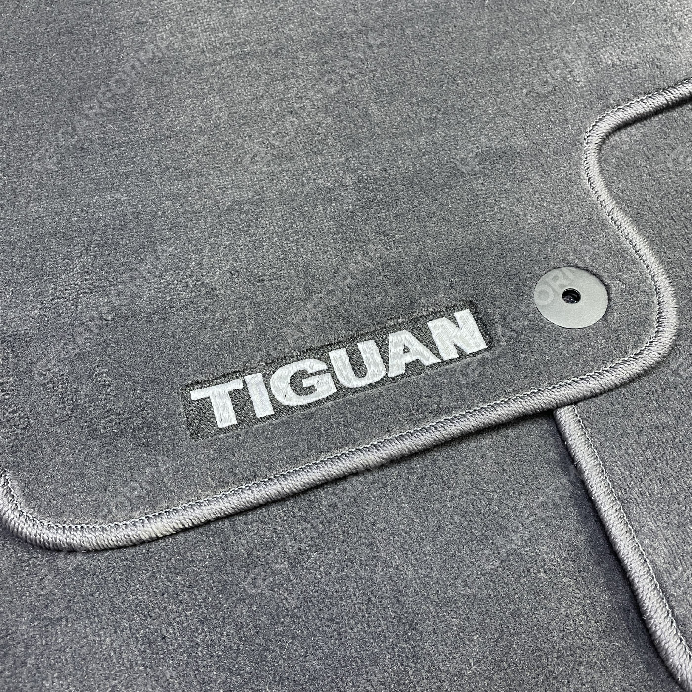 Коврики на Volkswagen Tiguan L Pro 2024&nbsp;-&nbsp;2026 в Волгограде