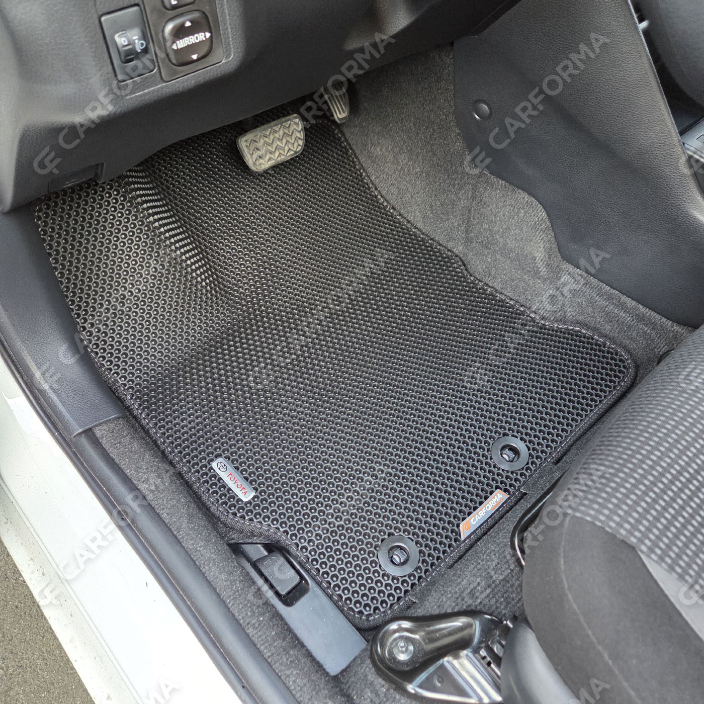 Коврики на Toyota Yaris L 2013&nbsp;-&nbsp;2026 в Волгограде