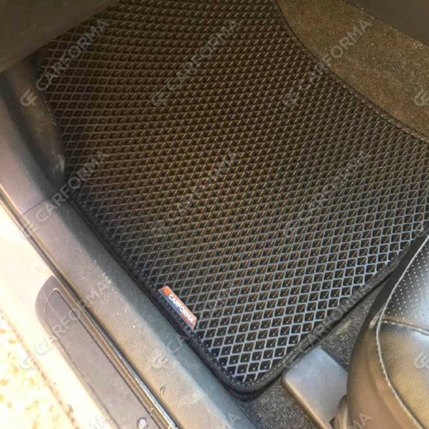 Коврики на Toyota Corolla Fielder (E14) 2006&nbsp;-&nbsp;2012 в Волгограде