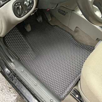 Коврики на Lada (ВАЗ) Granta 2011&nbsp;-&nbsp;2026 в Волгограде