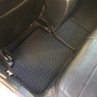 Ворсовые коврики на Toyota Corolla Axio (E14) 2006&nbsp;-&nbsp;2012 в Волгограде