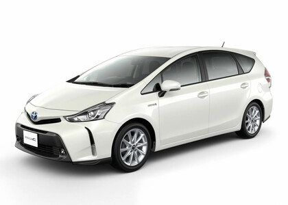 Ворсовые коврики на Toyota Prius Alpha 2011 - 2021 в Волгограде