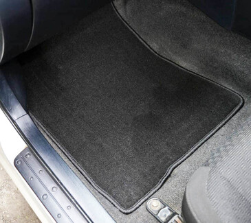 Коврики на Toyota Altezza 1998&nbsp;-&nbsp;2005 в Волгограде