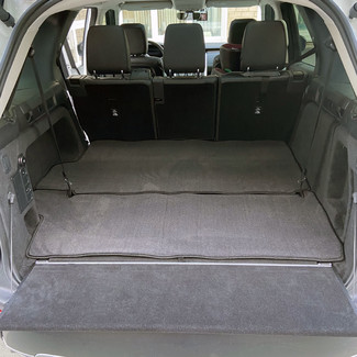 Коврики на Land Rover Discovery V 2016 - 2025 в Волгограде