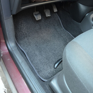 Ворсовые коврики на Ford Focus I 1998&nbsp;-&nbsp;2005 в Волгограде