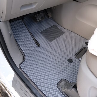 Ворсовые коврики на KIA Carnival III 7 мест 2014&nbsp;-&nbsp;2021 в Волгограде