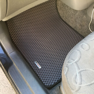 Ворсовые коврики на Toyota Vitz I 1998&nbsp;-&nbsp;2005 в Волгограде